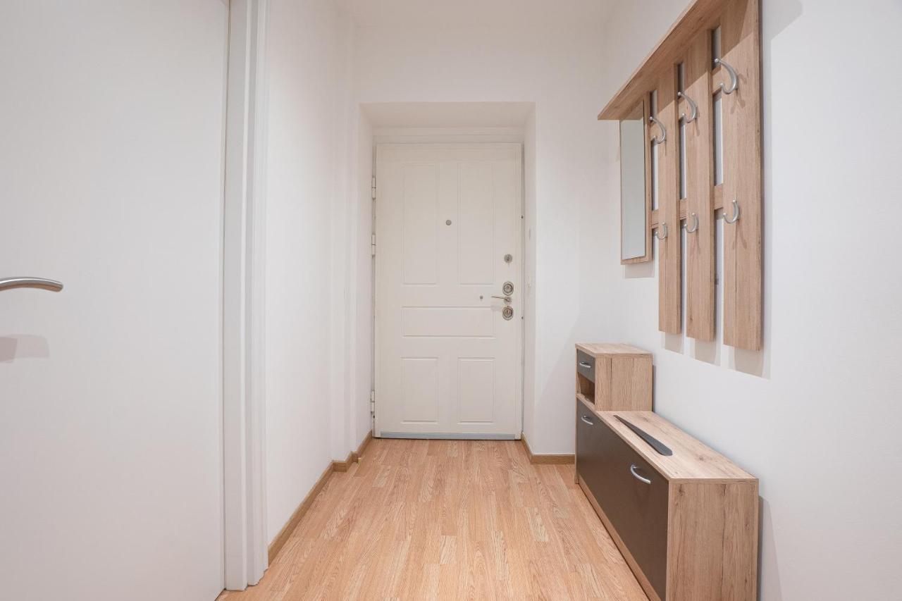 Apartment In The Central Area. 5 Minute'S Walk To The Danube. Wien Exterior foto